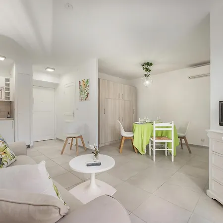 L Oasis Marine St Raphael Appartement
